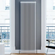 Load image into Gallery viewer, TRADICIO Vertical 3 Column Steel Radiator (Various Sizes)
