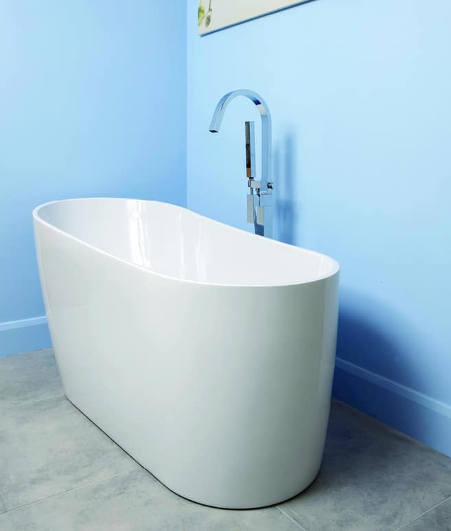 Aurora Free-Standing Slipper Bath White